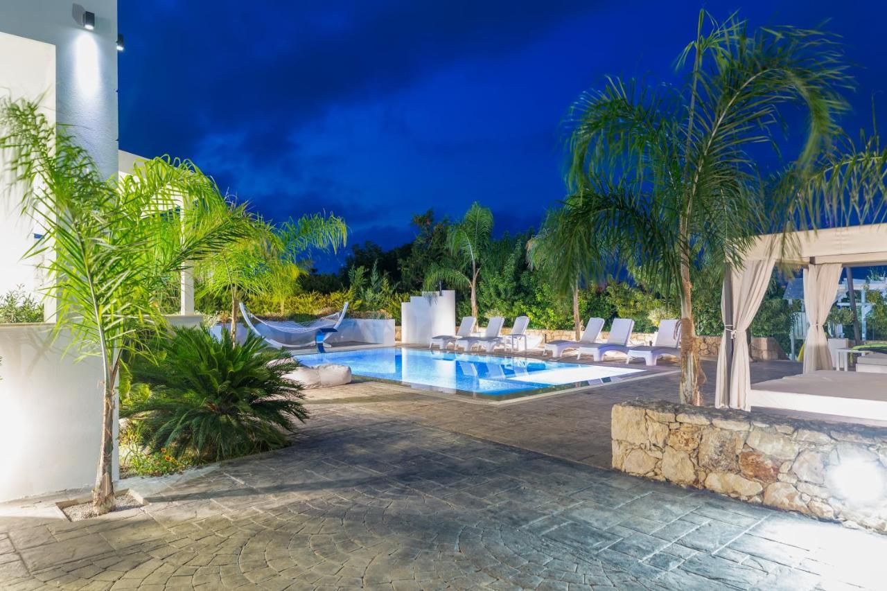 Diamond - Private Heated Pool Villa *