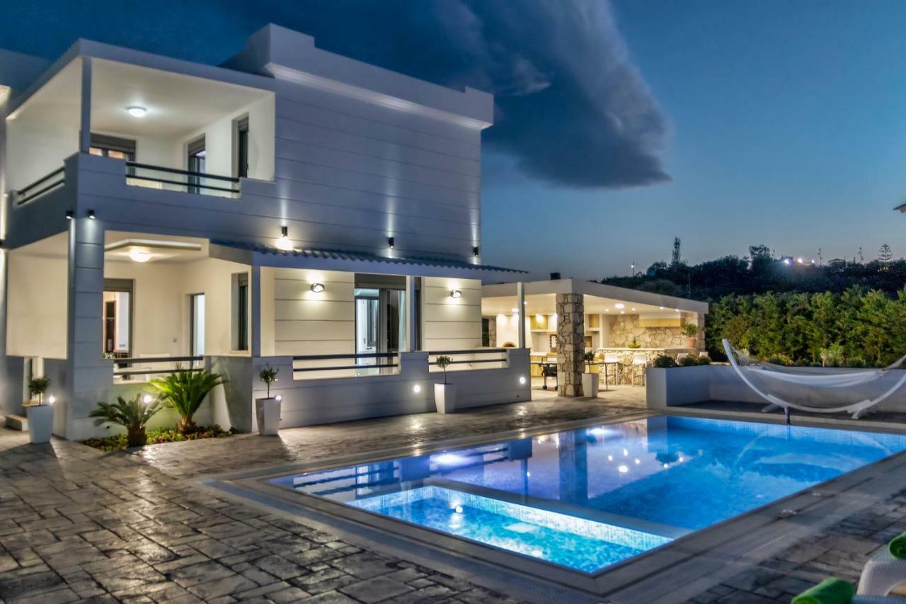 Villa Diamond - Private Heated Pool *