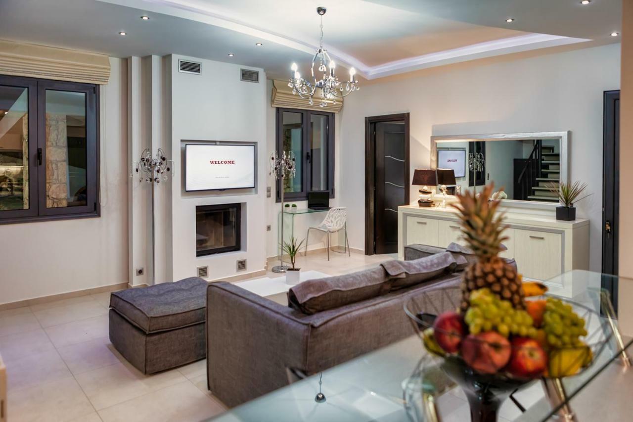 Diamond - Private Heated Pool Villa Platanes (Rethymno)